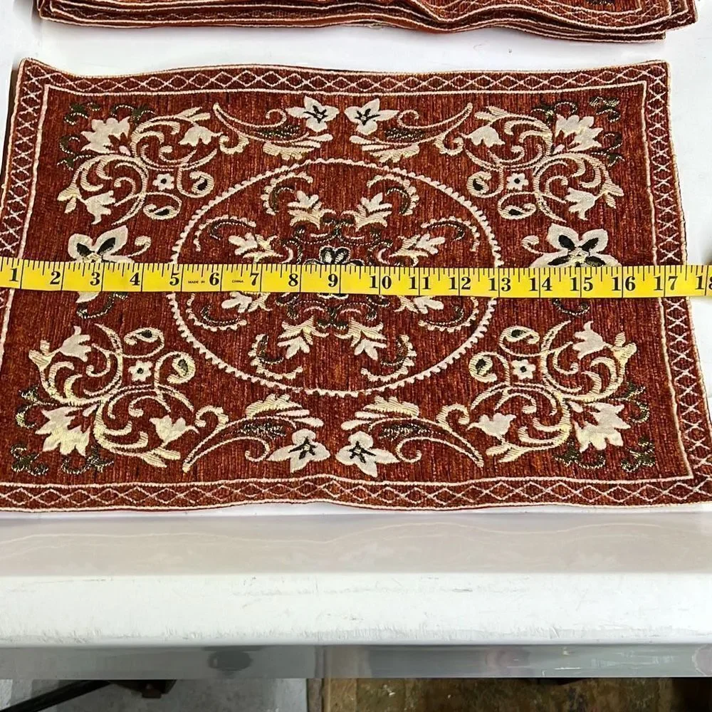 Rust White Floral Embroidery Polyblend Set of 6 Dining Placemats 17.5x12